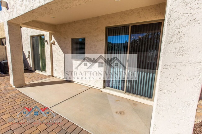 Building Photo - 544 N Alma School Rd