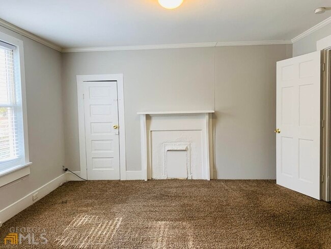 Building Photo - 513 Harwell Ave