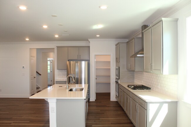 Building Photo - 1565 Goldfinch Perch Ln