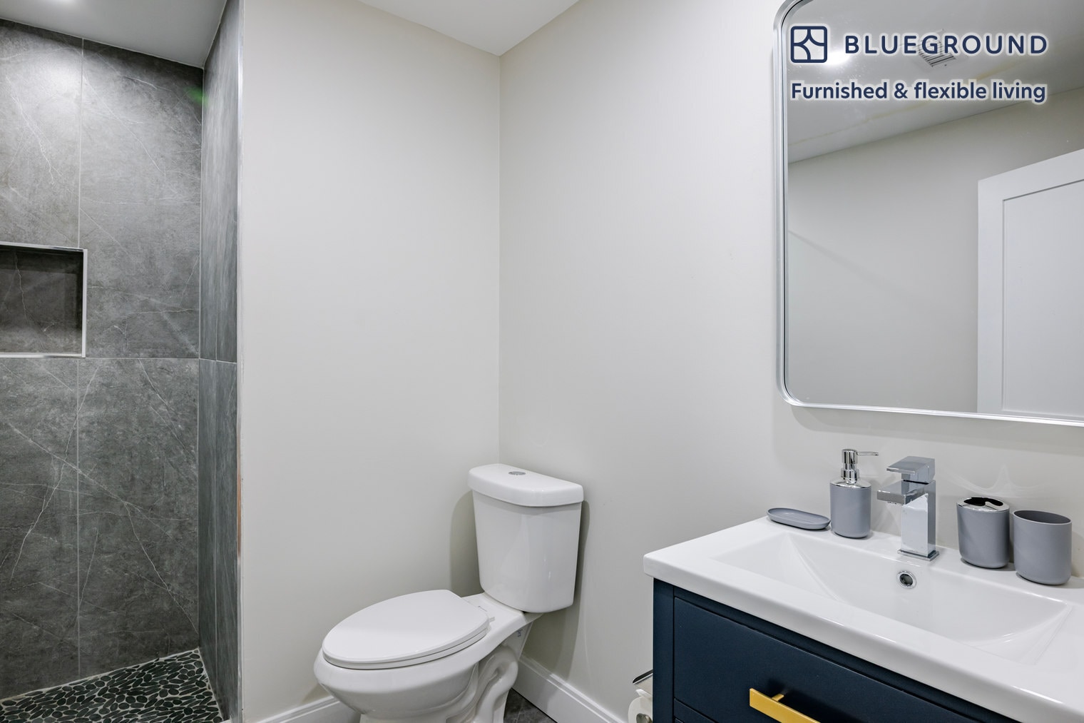 Building Photo - 44 Bromfield St