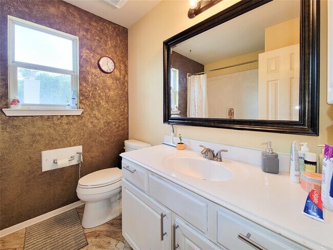 Building Photo - 11811 Champions Grove Ln