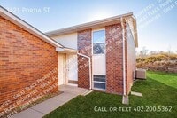 Building Photo - 3421 Portia St