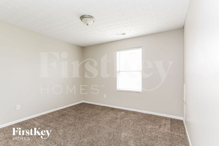 Building Photo - 7399 Kenrich Dr