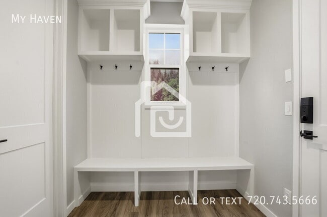 Building Photo - 9032 Star Fall Cir