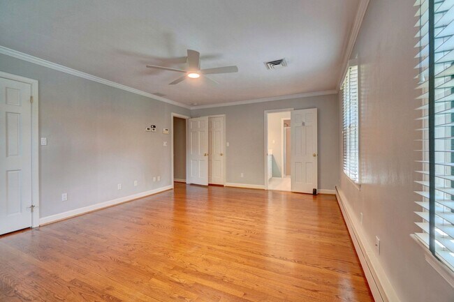 Building Photo - Available NOW! WATERFRONT Home in Witchduc...