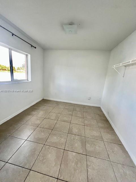 Building Photo - 3690 N 56th Ave