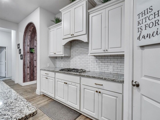 Building Photo - 23311 Darst Fld Trl