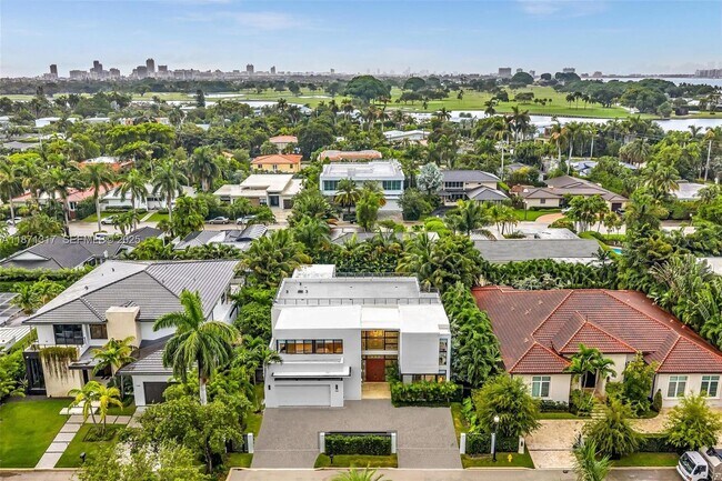 Building Photo - 1350 98th St