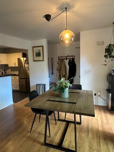Primary Photo - 2030 Ridge Dr