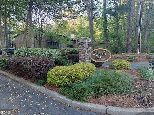 Building Photo - 1003 Dunbar Dr