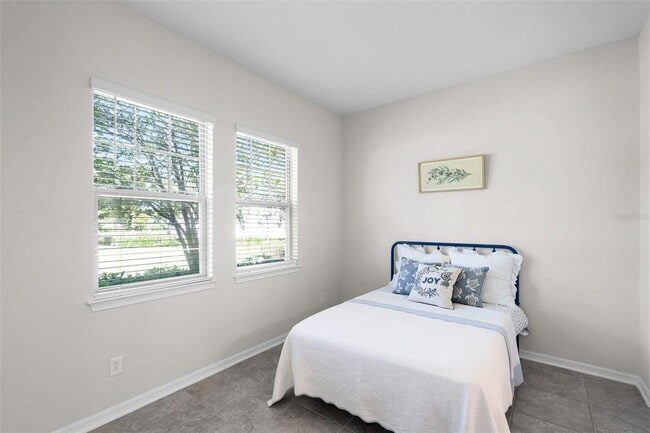 Building Photo - 1541 Bayfront Pk Aly