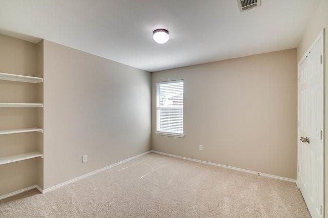 Building Photo - 25 Larkspur Dr