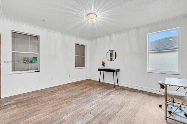 Building Photo - 19480 SW 39th Ct