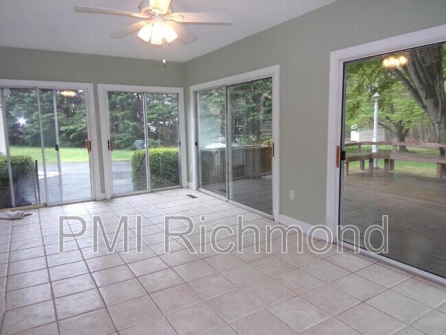 Building Photo - 10841 Ramshorn Road