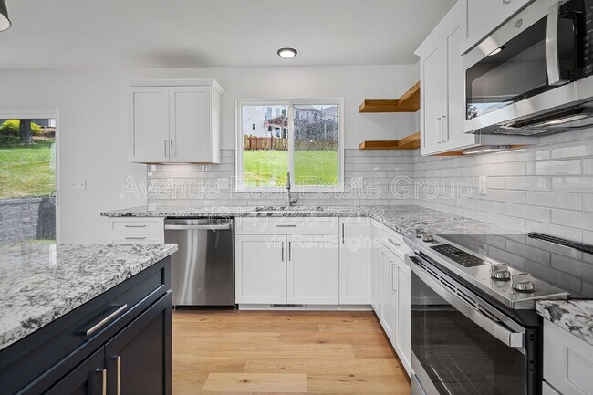 Building Photo - 3038 Boschertown Rd