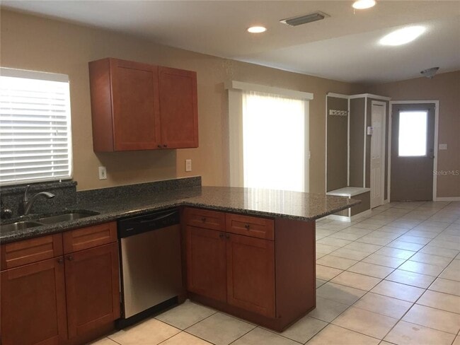 Building Photo - 4309 Longshore Dr
