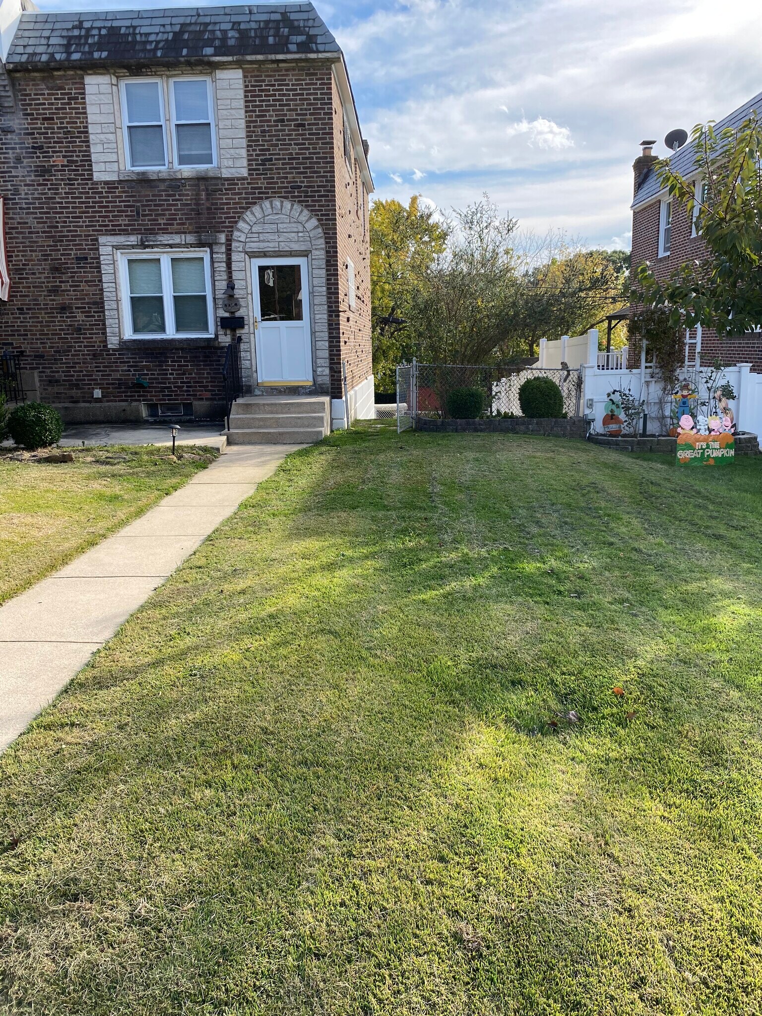 Building Photo - 5224 Fairhaven Rd