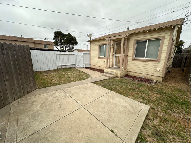 Primary Photo - Cute NE Santa Maria 1 Bedroom/1 Bath rear ...