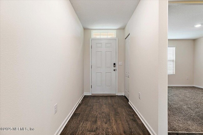 Building Photo - 350 Jarama Cir