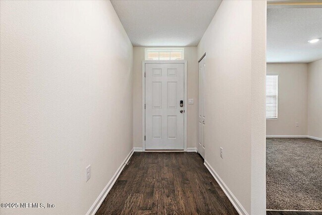 Building Photo - 350 Jarama Cir