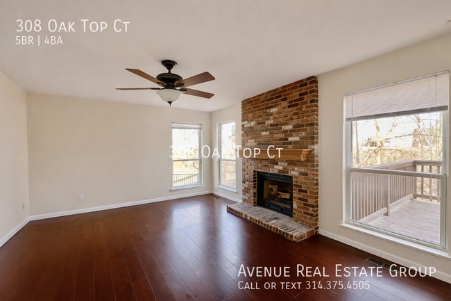 Building Photo - 308 Oak Top Ct