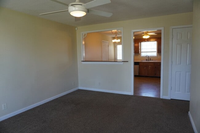 Building Photo - Welcome to your new home!