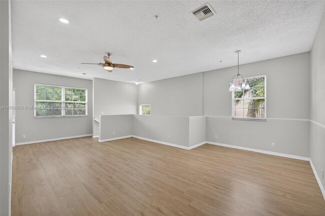 Building Photo - 107 Lighthouse Cir