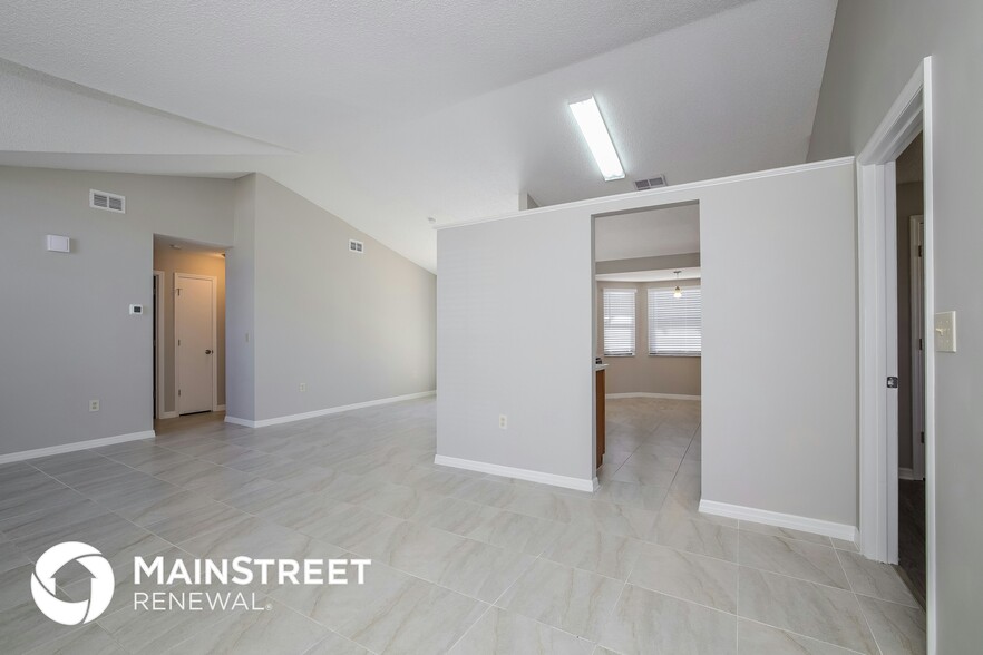 Building Photo - 2680 Black Oak Ln