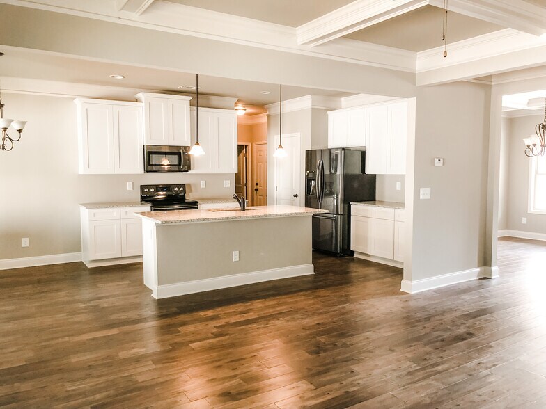 Building Photo - 192 Towns Walk Dr