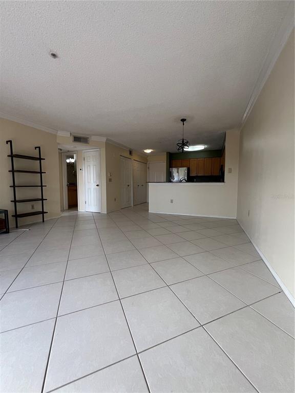 Building Photo - 2400 Feather Sound Dr