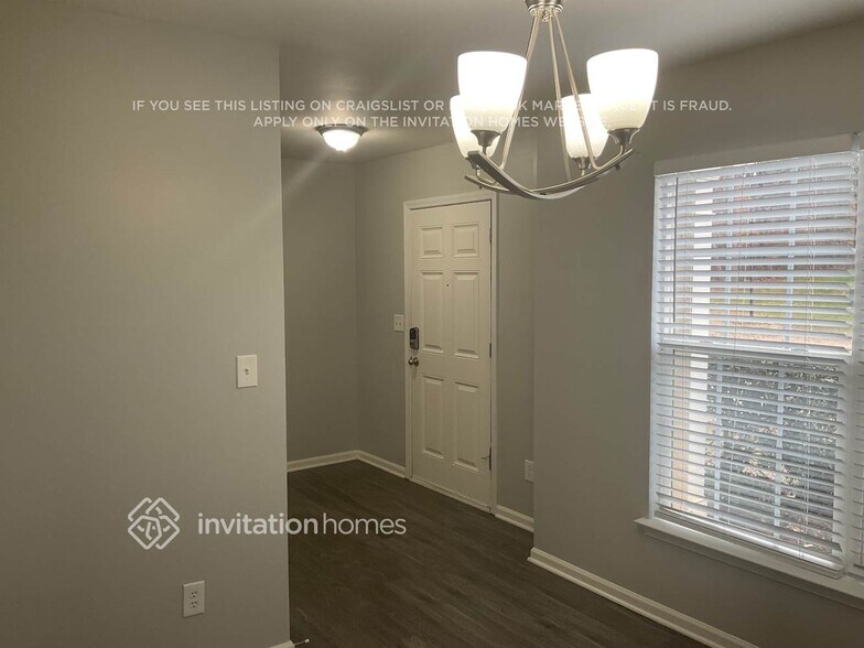 Building Photo - 6909 Trimbach Way