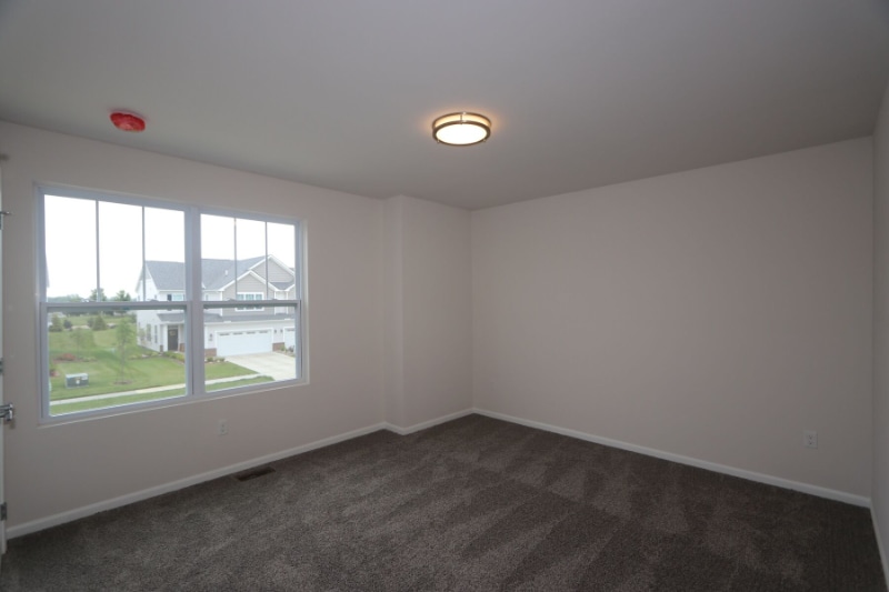 Building Photo - 2405 Salt Springs Dr