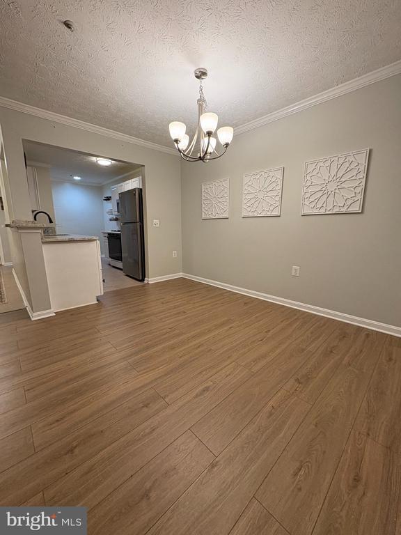 Building Photo - 653 Burtons Cove Way