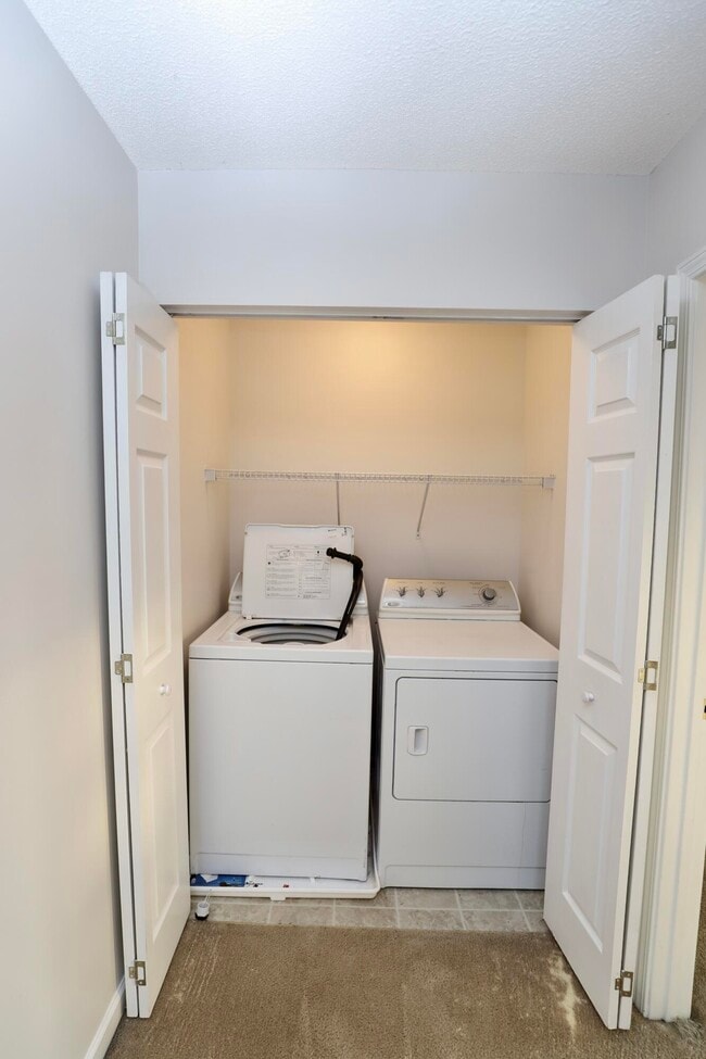 Building Photo - 1749 Mossberg Dr