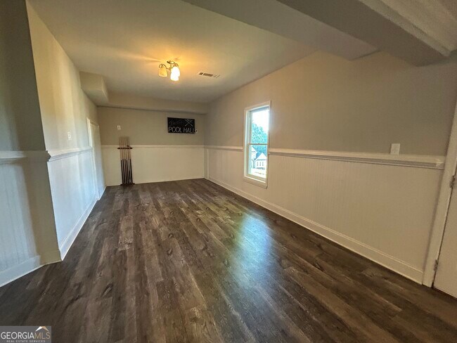 Building Photo - 5715 Red Maple Trce