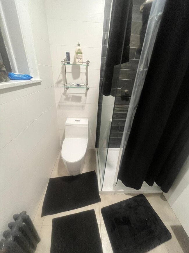 Building Photo - 1144 E Grand St