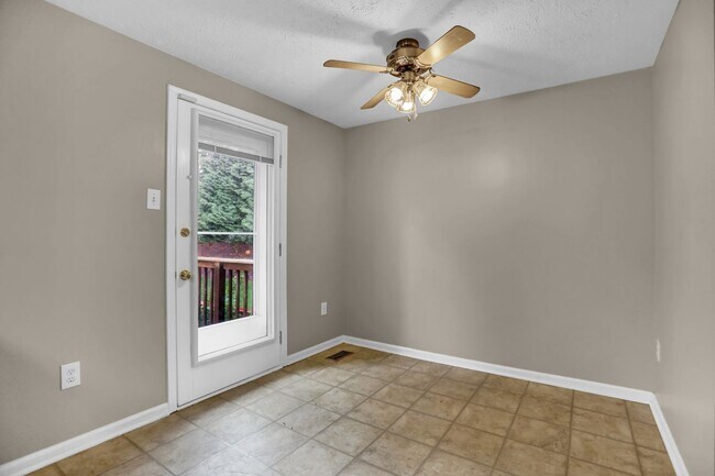 Building Photo - Charming 3-Bedroom Townhome for Rent in Abingdon, MD – Style, Space & Comfort!