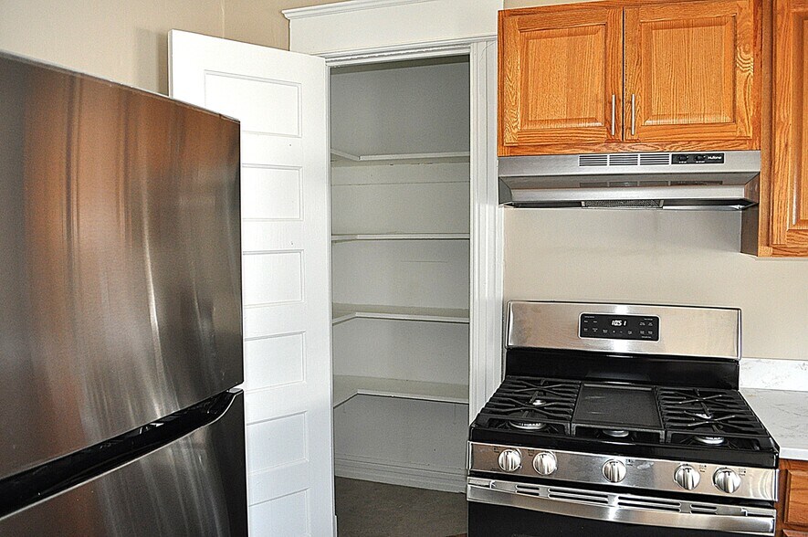 Pantry - 44 N Pine Ave