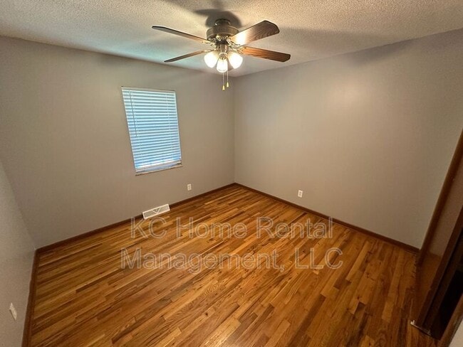 Building Photo - 1209 SW Westminister Rd