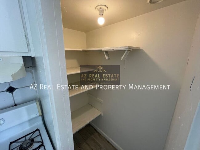 Building Photo - 7210 N 55th Dr