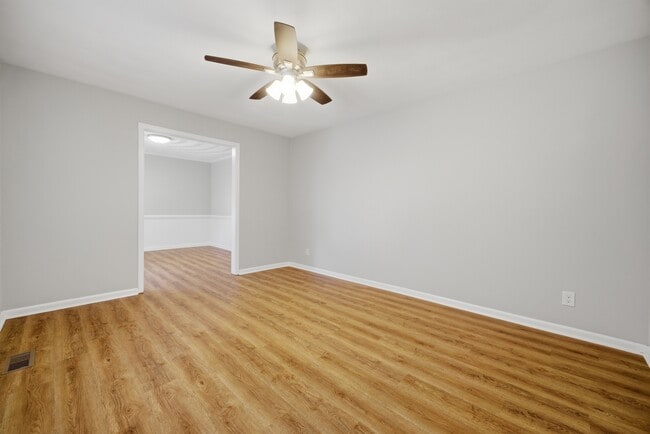 Building Photo - 1441 Bayberry Pl