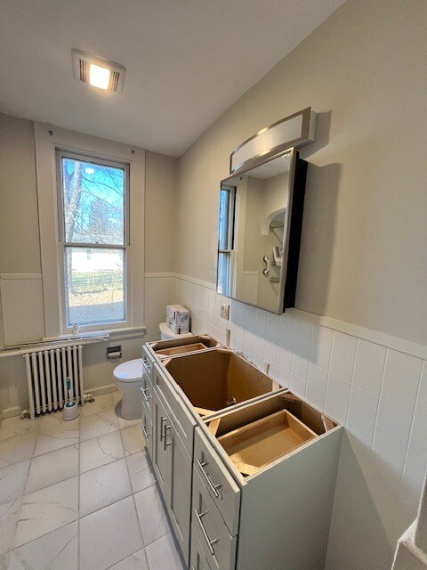 Building Photo - 49 Beacon St