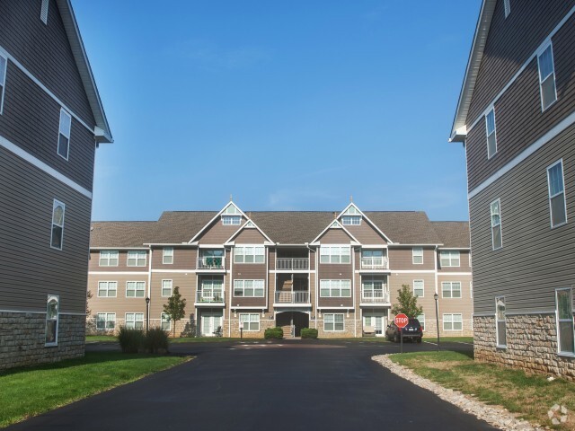 Water's Bend Apartments entrance - Water's Bend