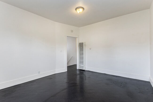 Building Photo - Foothill Blvd 1733/1735