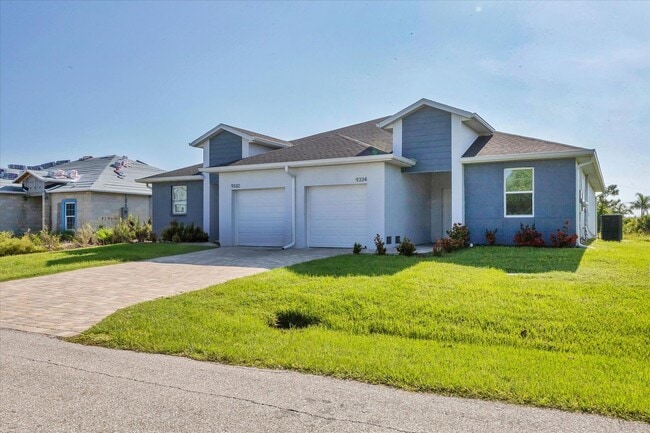 Primary Photo - Brand new Duplex stocked with upgrades