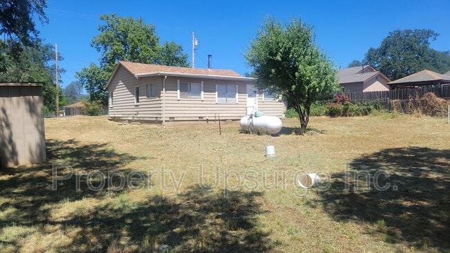 Building Photo - 2741 Marilyn Ave