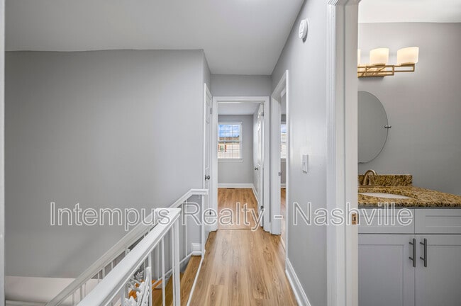 Building Photo - 1301 Neelys Bend Rd