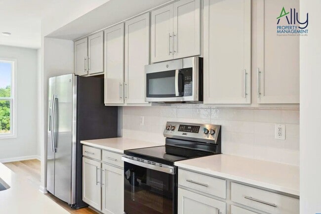 Building Photo - 4959 Lexi Ln