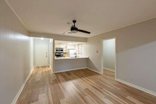 Building Photo - 1514 Forest Trail