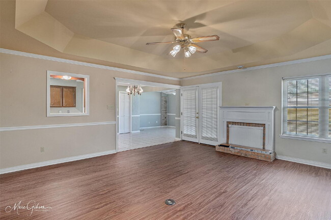 Building Photo - 517 Glenwood St